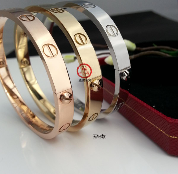 Cartier Love Bracelet Outlet