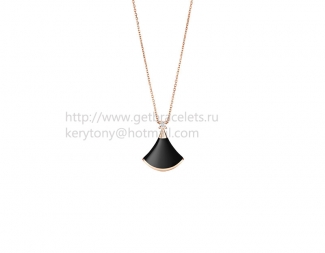 Replica Bvlgari Divas' Dream Necklace in Rose Gold with Onyx and Diamond