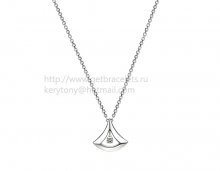 Replica Bvlgari Divas' Dream White Gold Openwork Necklace with White Gold Pendant with a Central Diamond