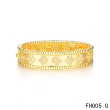 VAN CLEEF & ARPELS PERLEE CLOVER BRACELET,YELLOW GOLD,MEDIUM MODEL